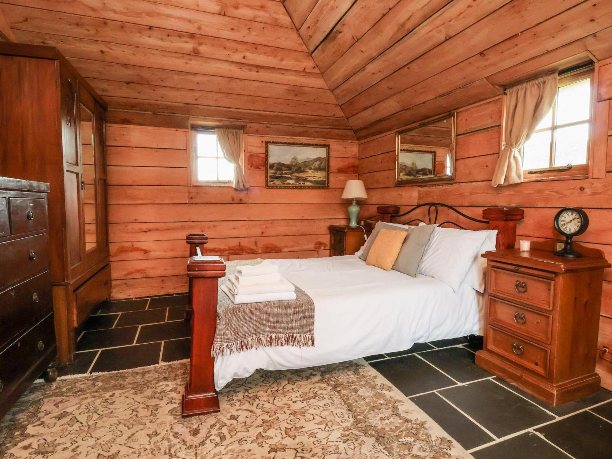 Y Caban Villa Llangollen Ngoại thất bức ảnh