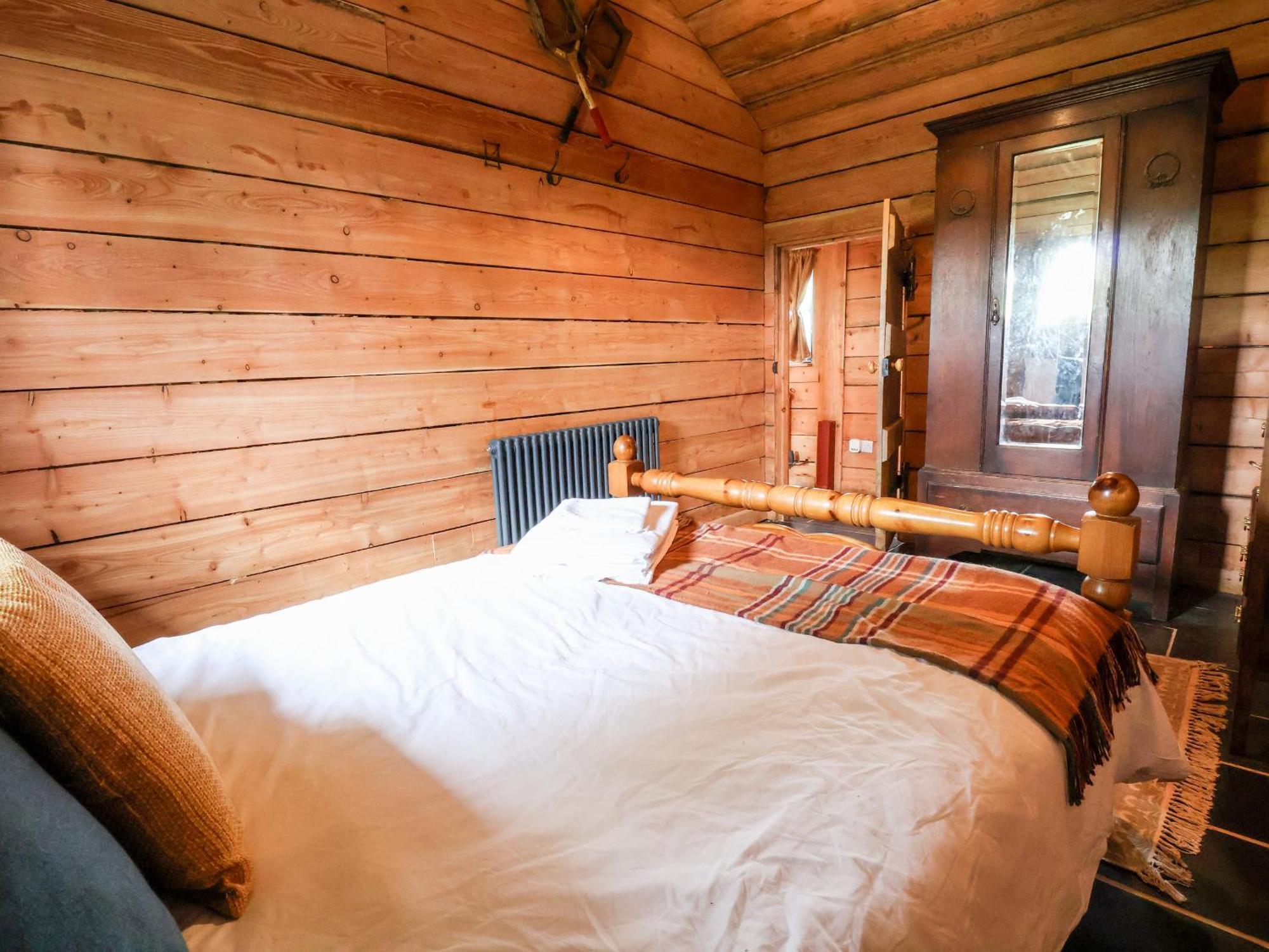 Y Caban Villa Llangollen Ngoại thất bức ảnh